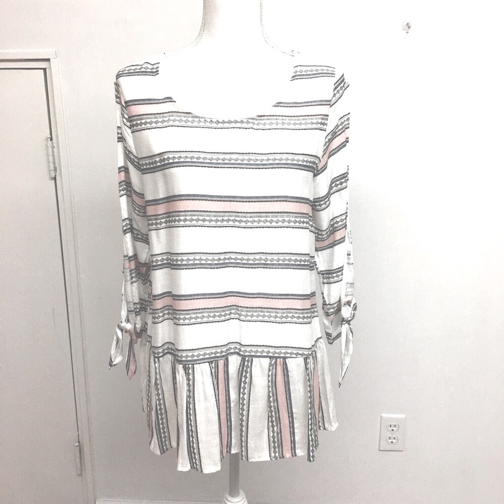Chic Striped Blouse in Pink and Black
